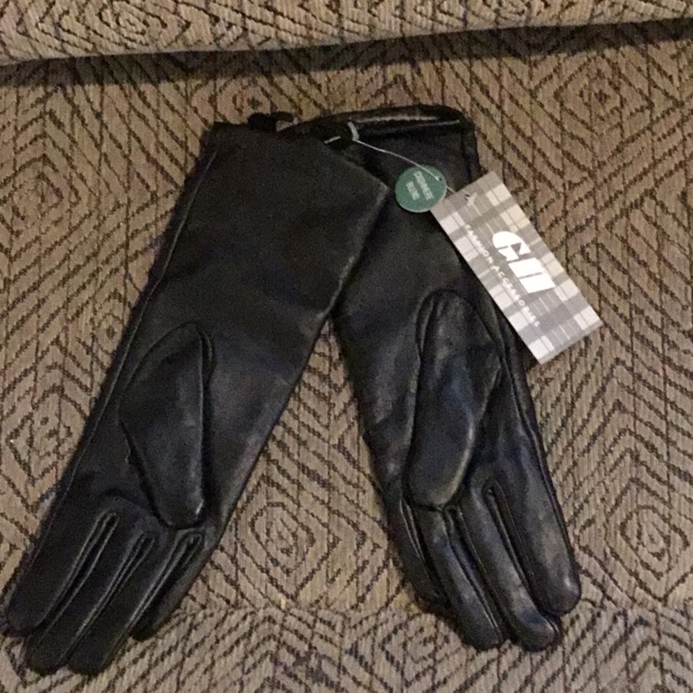 GAR1) Women’s brand new GII Fashion Accessories